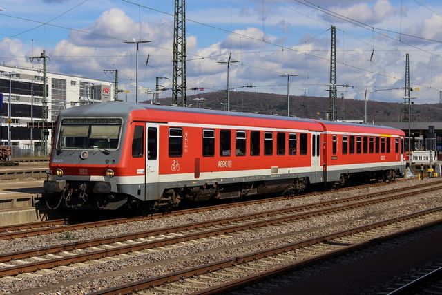 DB Regio wird elektrische Regionalbahn-Linie nach Bad Urach fahren